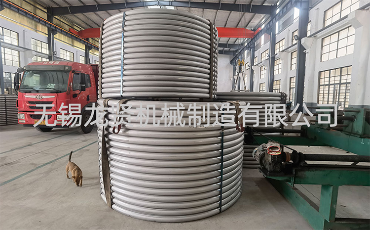 化工封頭外半管碰見(jiàn)接管怎么避開(kāi)？